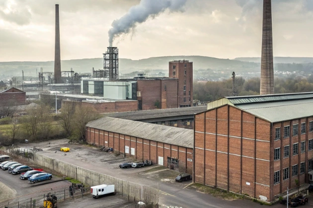 Industrial Warehouses & Factories